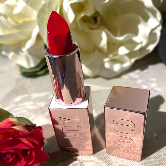 NEW🌟Lady Bold Lipstick/handbag - Picture 3 of 10